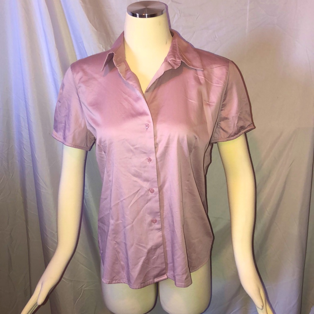 Apostrophe Lavender Short-Sleeve Satin Button-Up Blouse